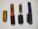 Spazzola pieghevole con specchio - Disponibile in 4 colori
